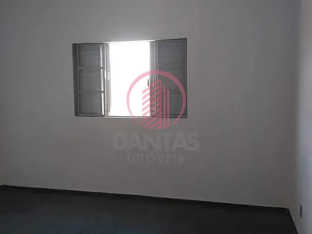 Casa com 80m² 2 quartos e 1 banheiro, para alugar, no bairro Novo Osasco em Osasco