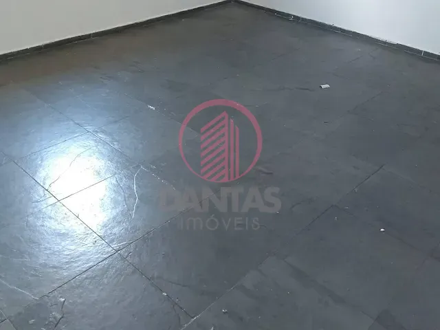 Casa com 80m² 2 quartos e 1 banheiro, para alugar, no bairro Novo Osasco em Osasco