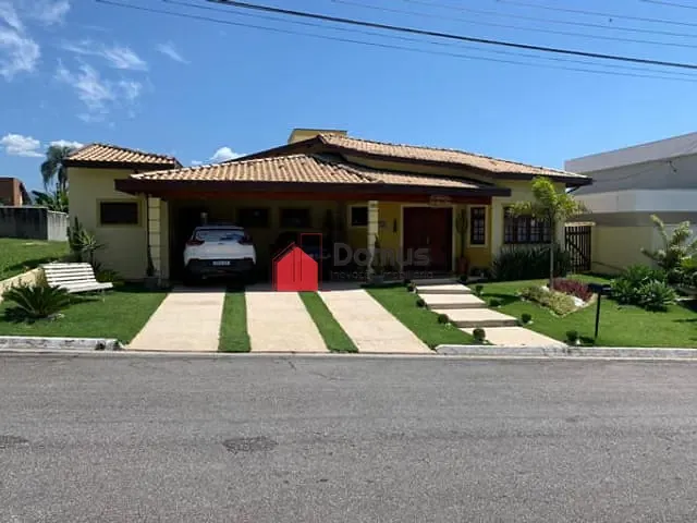 Casa com 460m², à venda, no bairro Condomínio Real Ville em Pindamonhangaba