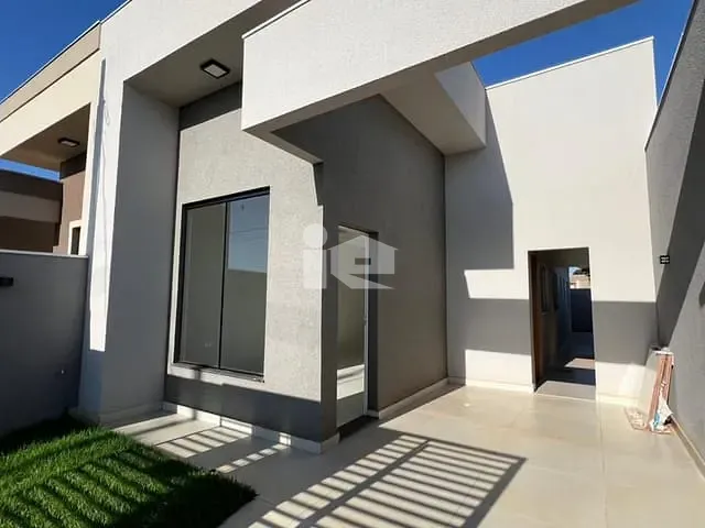 Casa com 126m² 2 quartos e 2 banheiros, à venda, no bairro Jardim Nobre em Rolândia
