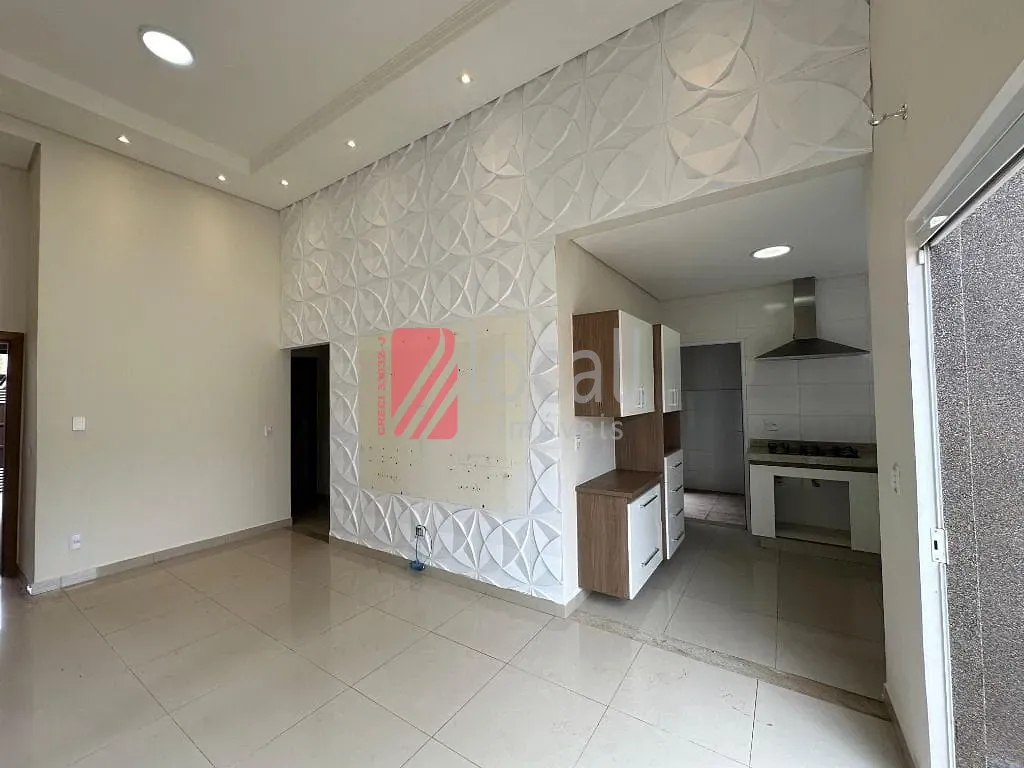 Casa com 3 quartos à venda, 90m² — foto 2 de 18
