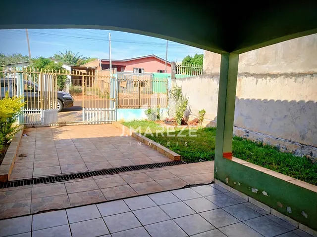 Casa com 660m² 4 quartos e 2 banheiros, à venda, no bairro Jardim Toquio em Marilândia do Sul