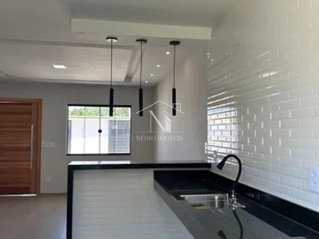 Casa 3 quartos e 2 banheiros, à venda, no bairro Barroco (Itaipuaçu) em Maricá