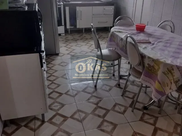 Casa com 250m² 3 quartos e 1 banheiro, à venda, no bairro Taba Marajoara em Suzano