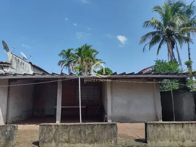Casa com 450m² 2 quartos e 1 banheiro, à venda, no bairro Boracéia em Bertioga