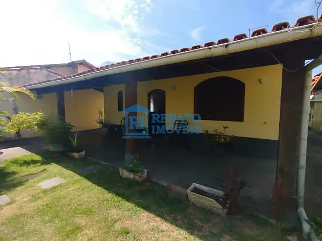 Casa 5 quartos e 3 banheiros, à venda ou para alugar, no bairro Centro em Maricá