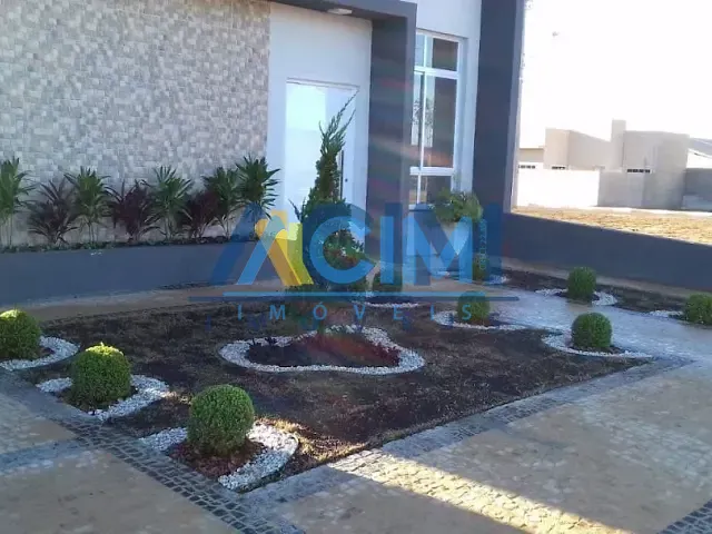 Casa com 250m² 3 quartos e 2 banheiros, à venda, no bairro 12 de Setembro em Jaguariúna