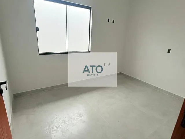 Casa 3 quartos e 2 banheiros, à venda, no bairro UNIVERSITÁRIO em Tijucas