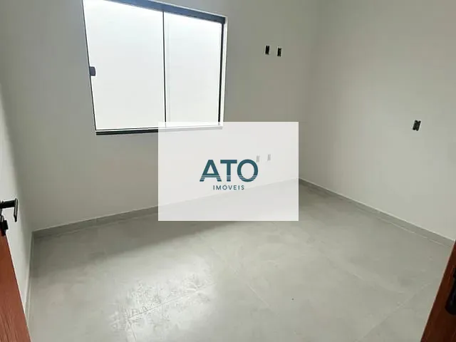 Casa 3 quartos e 2 banheiros, à venda, no bairro UNIVERSITÁRIO em Tijucas
