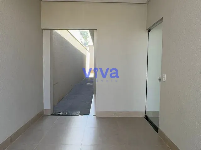 Casa com 187m² 3 quartos e 2 banheiros, à venda, no bairro Papillon Park - Complemento em Aparecida de Goiânia