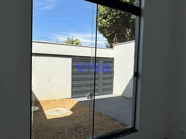 Casa com 187m² 3 quartos e 2 banheiros, à venda, no bairro Papillon Park - Complemento em Aparecida de Goiânia