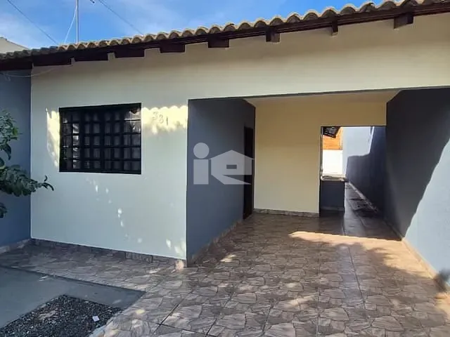 Casa com 155m² 2 quartos e 1 banheiro, à venda, no bairro Jardim Pioneiros em Rolândia