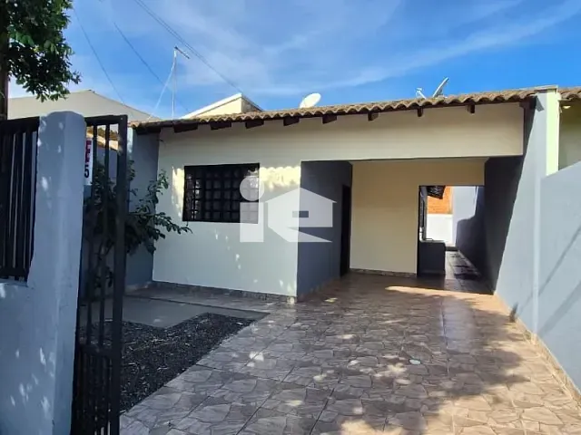 Casa com 155m² 2 quartos e 1 banheiro, à venda, no bairro Jardim Pioneiros em Rolândia