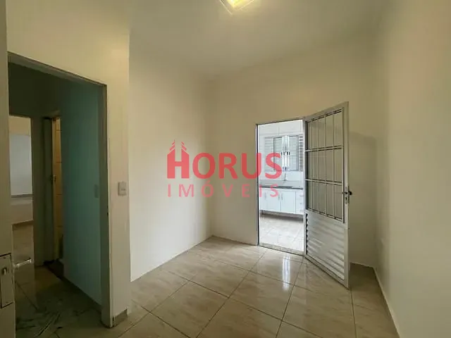 Casa 1 quarto e 1 banheiro, para alugar, no bairro Vila Santa Maria em São Paulo