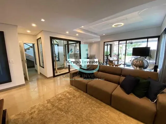 Sobrado com 600m² 3 quartos e 6 banheiros, à venda, no bairro RESIDENCIAL PORTAL DOS OITIS em ARARAQUARA