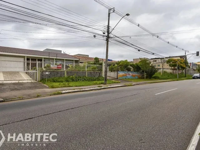 Casa com 490m² 3 quartos e 4 banheiros, à venda, no bairro Jardim das Américas em Curitiba