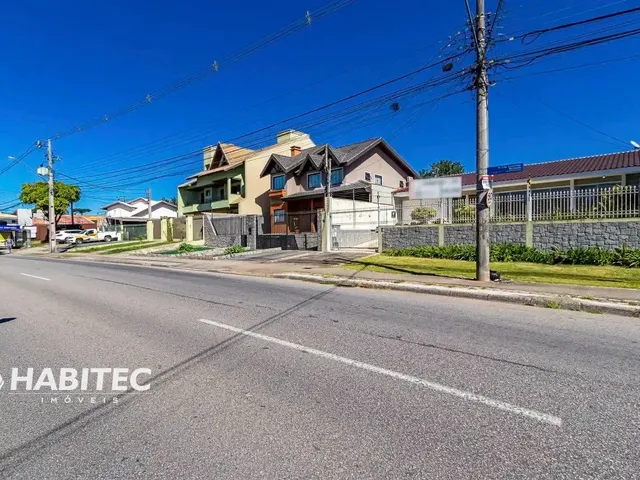 Casa com 490m² 4 quartos e 4 banheiros, à venda, no bairro Jardim das Américas em Curitiba