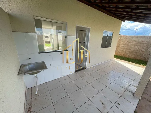 Casa com 94m² 2 quartos e 2 banheiros, à venda, no bairro ALTOS DA GLÓRIA em Várzea Grande
