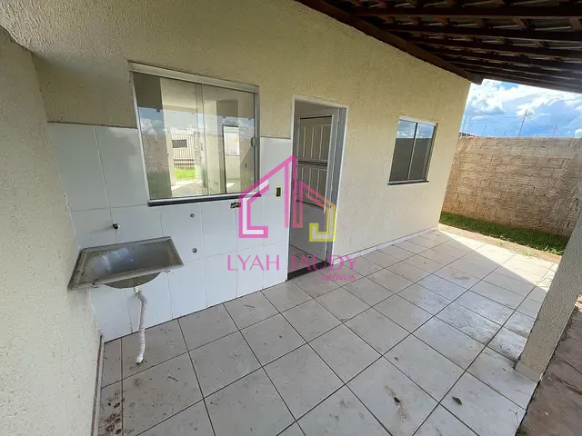 Casa com 94m² 2 quartos e 2 banheiros, à venda, no bairro ALTOS DA GLÓRIA em Várzea Grande