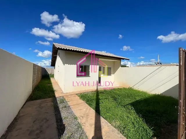 Casa com 94m² 2 quartos e 2 banheiros, à venda, no bairro ALTOS DA GLÓRIA em Várzea Grande