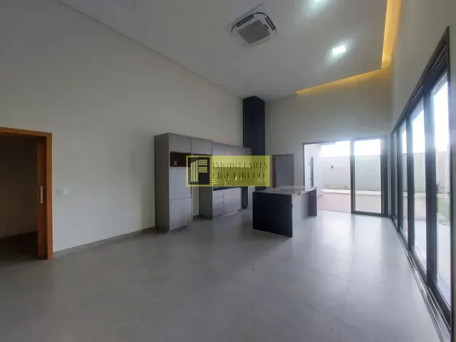 Casa com 405m² 3 quartos e 4 banheiros, à venda ou para alugar, no bairro Jardim Vitagliano em São José do Rio Preto