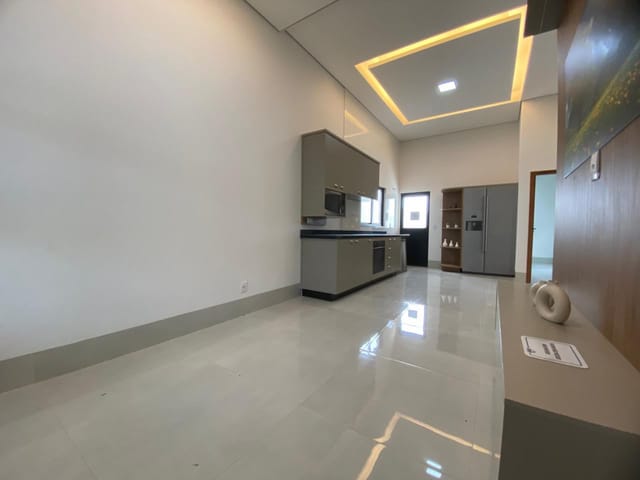 Casa com 225m² 3 quartos e 1 banheiro, à venda, no bairro Parque Amazonas em Sinop