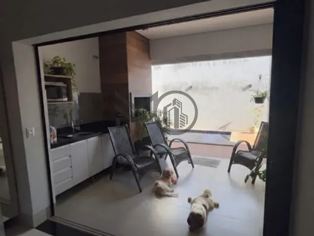 Casa com 250m² 3 quartos e 5 banheiros, à venda, no bairro Condomínio Primor das Torres em Cuiabá