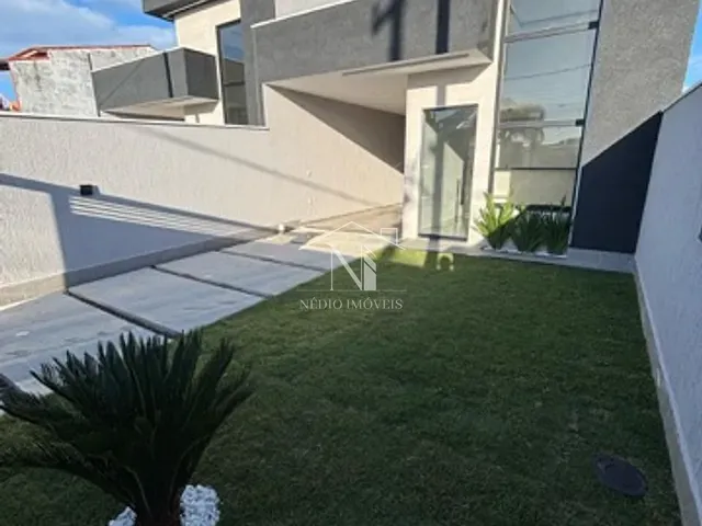 Casa com 340m², à venda, no bairro Cordeirinho (Ponta Negra) em Maricá