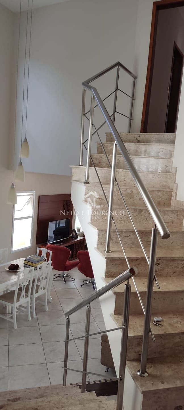 Casa à venda com 3 quartos, 270m² - Foto 16