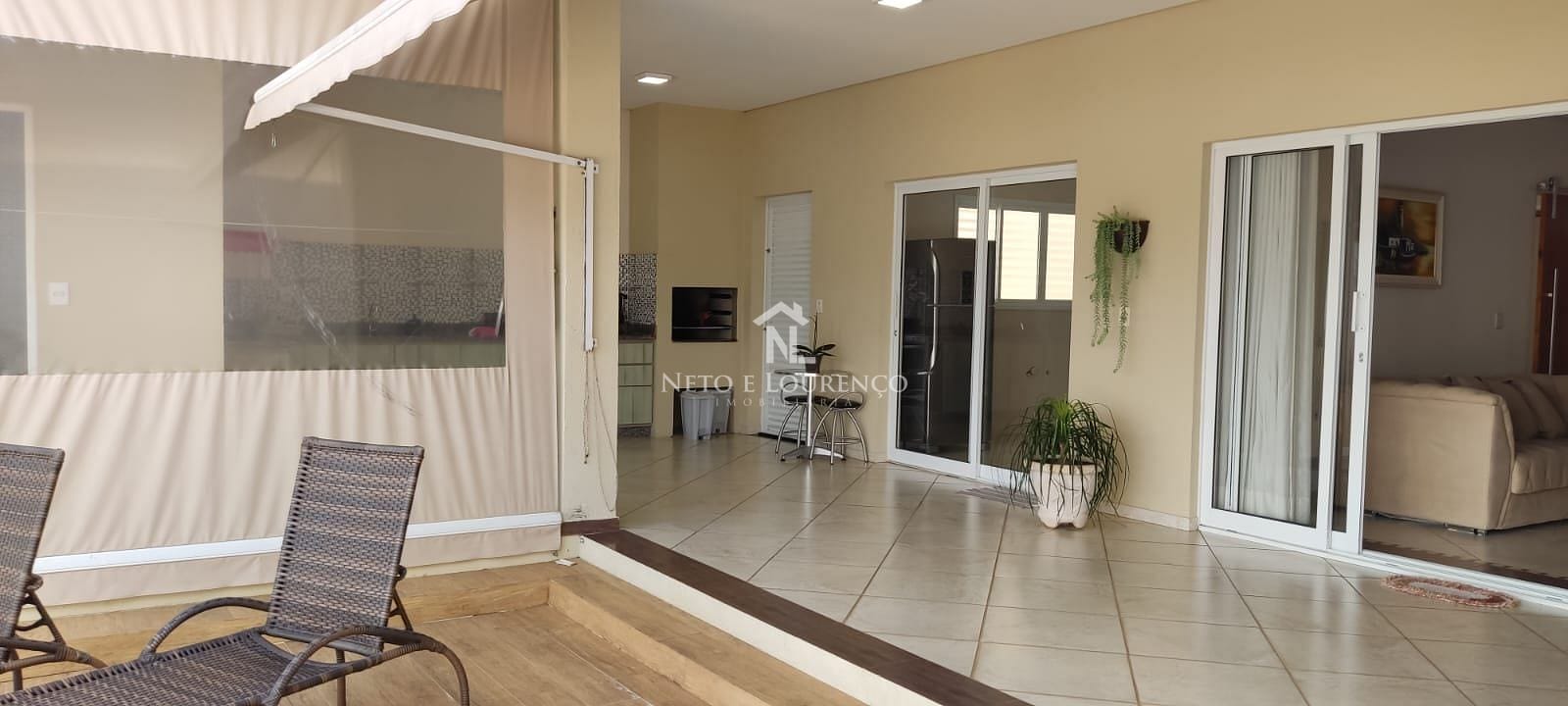 Casa à venda com 3 quartos, 270m² - Foto 7
