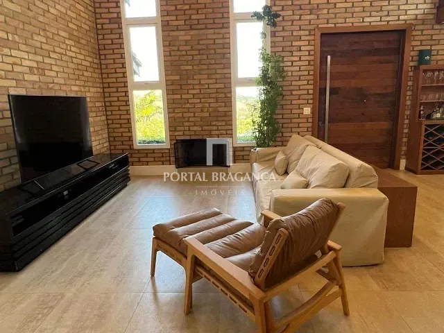 Casa com 1380m² 4 quartos e 7 banheiros, à venda, no bairro Porto Bragança em Bragança Paulista