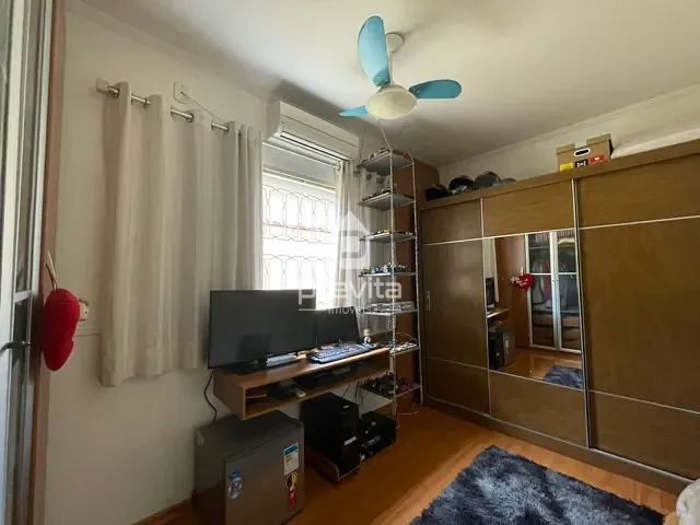 Casa com 150m² 3 quartos e 2 banheiros, à venda, no bairro Granjas Santa Terezinha em Taubaté