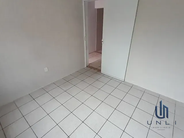 Casa 3 quartos e 2 banheiros, à venda, no bairro Barreira Cravo em Volta Redonda