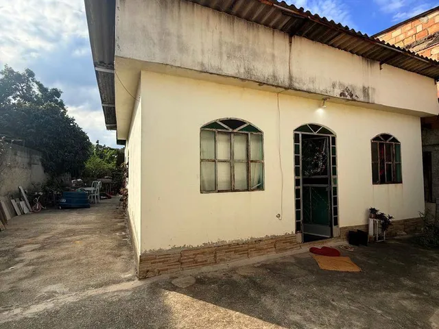Casa 3 quartos e 1 banheiro, à venda, no bairro Santa Cecília em Esmeraldas