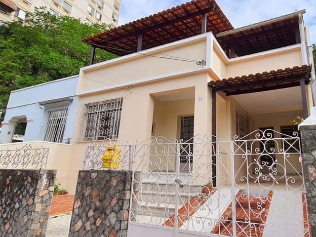 Foto do Casa - Casa com 4 dormitórios à venda, 140 m² por R$ 395.000,00 - Santa Rosa - Niterói/RJ | ABIDON NAZARETH IMÓVEIS