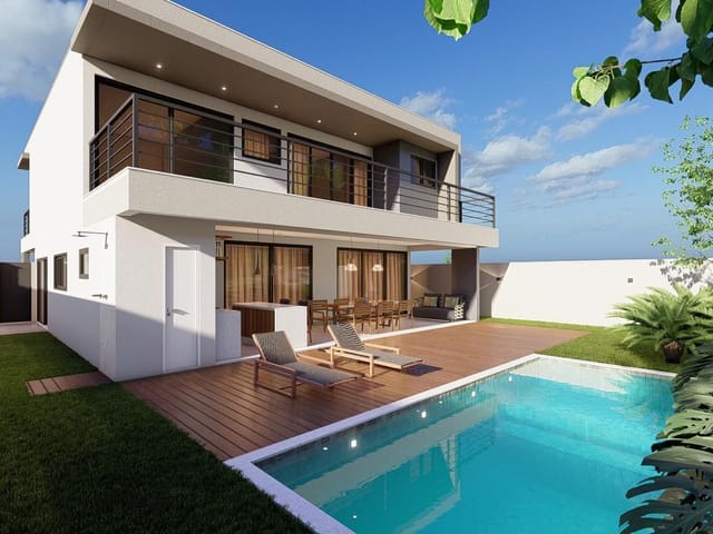 Casa com 452m² 4 quartos e 4 banheiros, à venda, no bairro Loteamento Extensao Do Serrama em Rio das Ostras