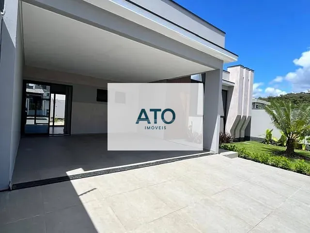 Casa 3 quartos e 2 banheiros, à venda, no bairro areias em Tijucas