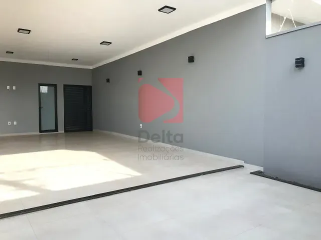 Casa 3 quartos e 2 banheiros, à venda, no bairro Jardim Kanebo em Pirassununga