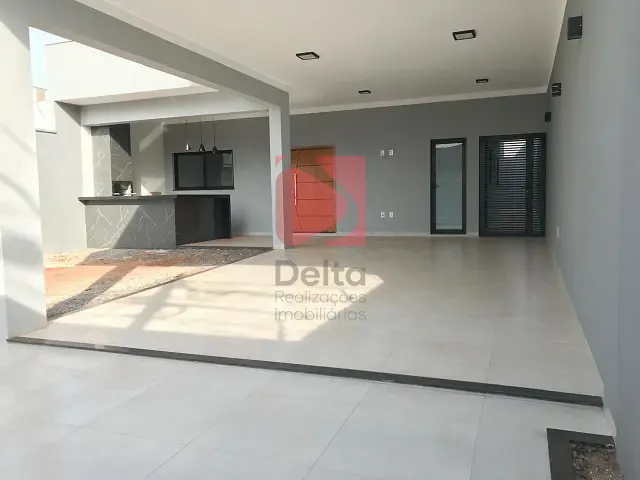 Casa 3 quartos e 2 banheiros, à venda, no bairro Jardim Kanebo em Pirassununga