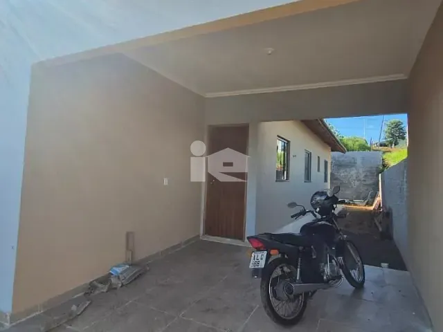 Casa com 126m² 2 quartos e 1 banheiro, à venda, no bairro Agostinho Pizzaia em Rolândia
