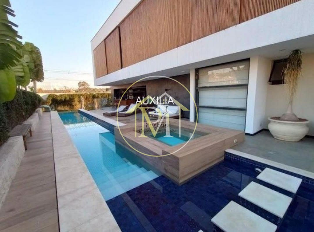 Casa, 4 quartos, 680 m² - Foto 1