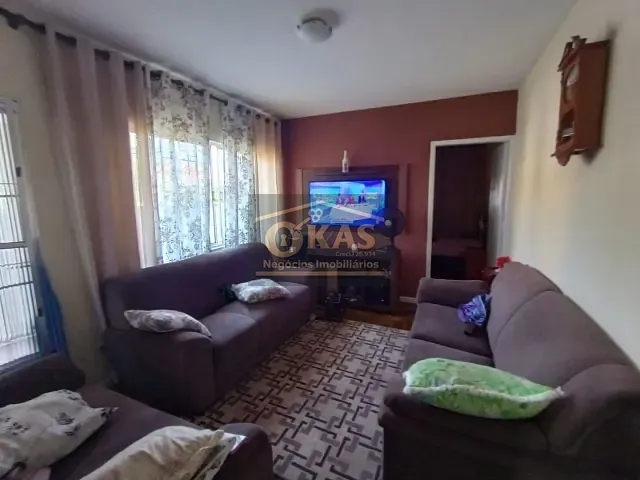 Casa com 150m² 3 quartos e 2 banheiros, à venda, no bairro Parque Maria Helena em Suzano