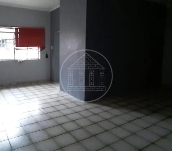 Casa, 3 quartos, 198 m² - Foto 2