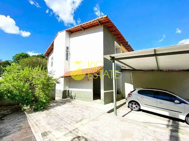 Casa com 280m² 3 quartos e 1 banheiro, à venda, no bairro Retiro em Volta Redonda