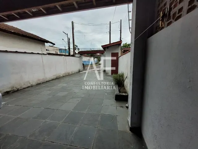 Casa com 150m² 2 quartos e 1 banheiro, à venda, no bairro Umuarama em Ubatuba