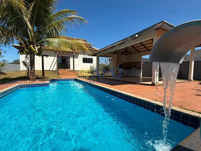 Casa com 1190m² 3 quartos e 3 banheiros, à venda, no bairro Condomínio Villágio Baiocchi em Goianira