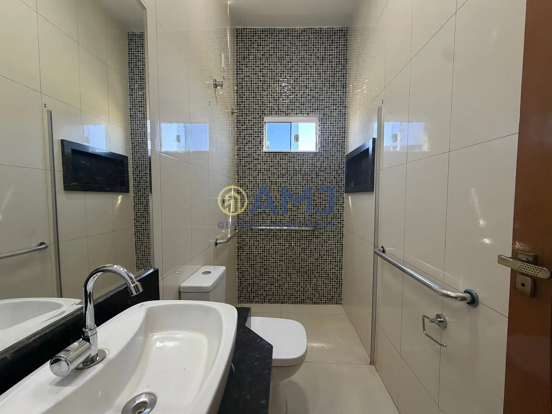 Casa, 3 quartos, 225 m² - Foto 9