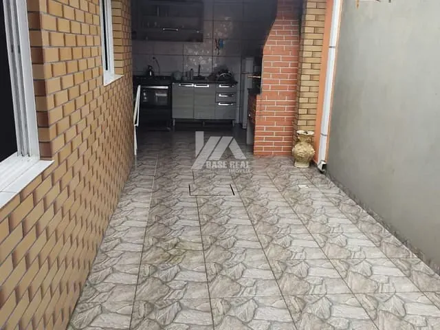 Casa com 160m² 2 quartos e 1 banheiro, à venda, no bairro Boa Vista em Ponta Grossa