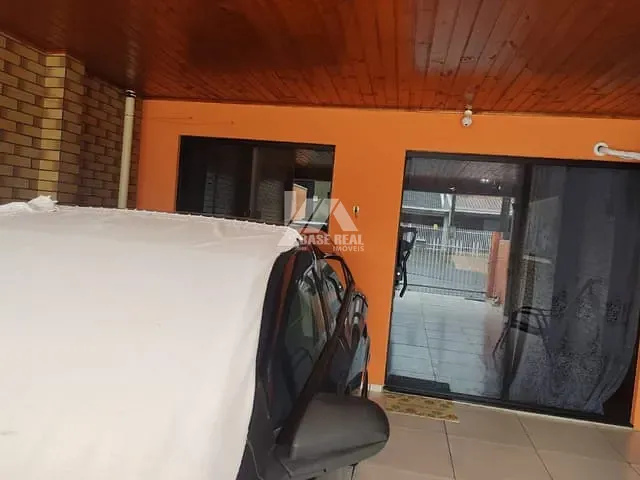 Casa com 160m² 2 quartos e 1 banheiro, à venda, no bairro Boa Vista em Ponta Grossa