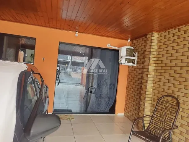 Casa com 160m² 2 quartos e 1 banheiro, à venda, no bairro Boa Vista em Ponta Grossa